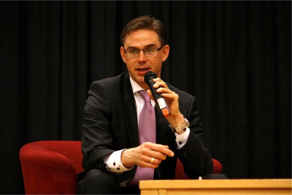 Katainen3