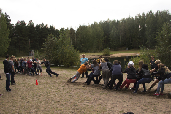 Ykköset vetivät hyvin yhtä köyttä.