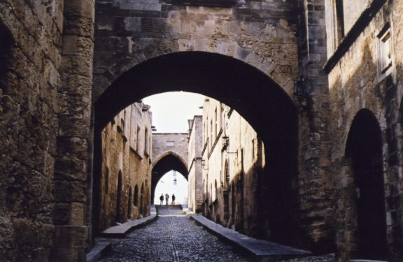 rhodes_old_town_street_of_knights_1